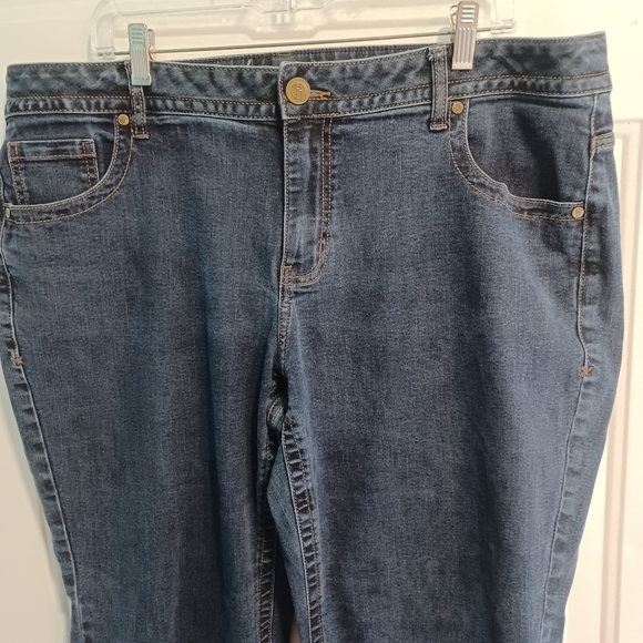 Lane Bryant Women's Jeans 22R Bootcut - Picture 7 of 15